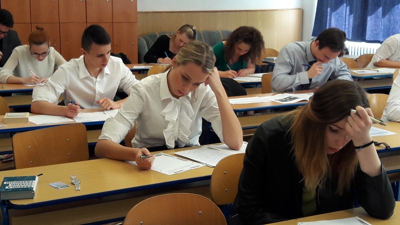 richtext-1399-pisemne-maturitni-zkousky.jpg