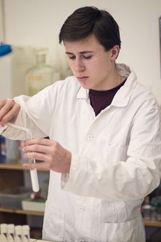 richtext-4033-chem25-min.jpg