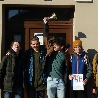 Šachové dostihy s vítězným koncem