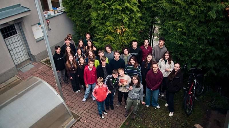 Výjezd studentského parlamentu Dvořákova gymnázia 2025