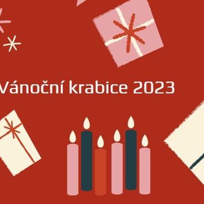 Rekordní počet tříd věnuje dárky pod stromeček dětem z místní charity