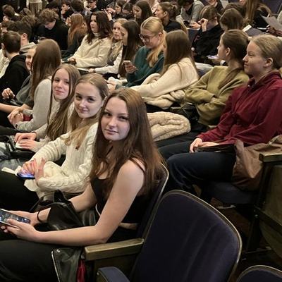 Poeho makabrózní svět v podání britského TNT Theatre Britain