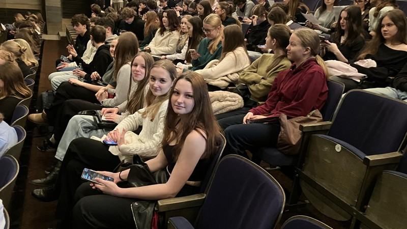 Poeho makabrózní svět v podání britského TNT Theatre Britain